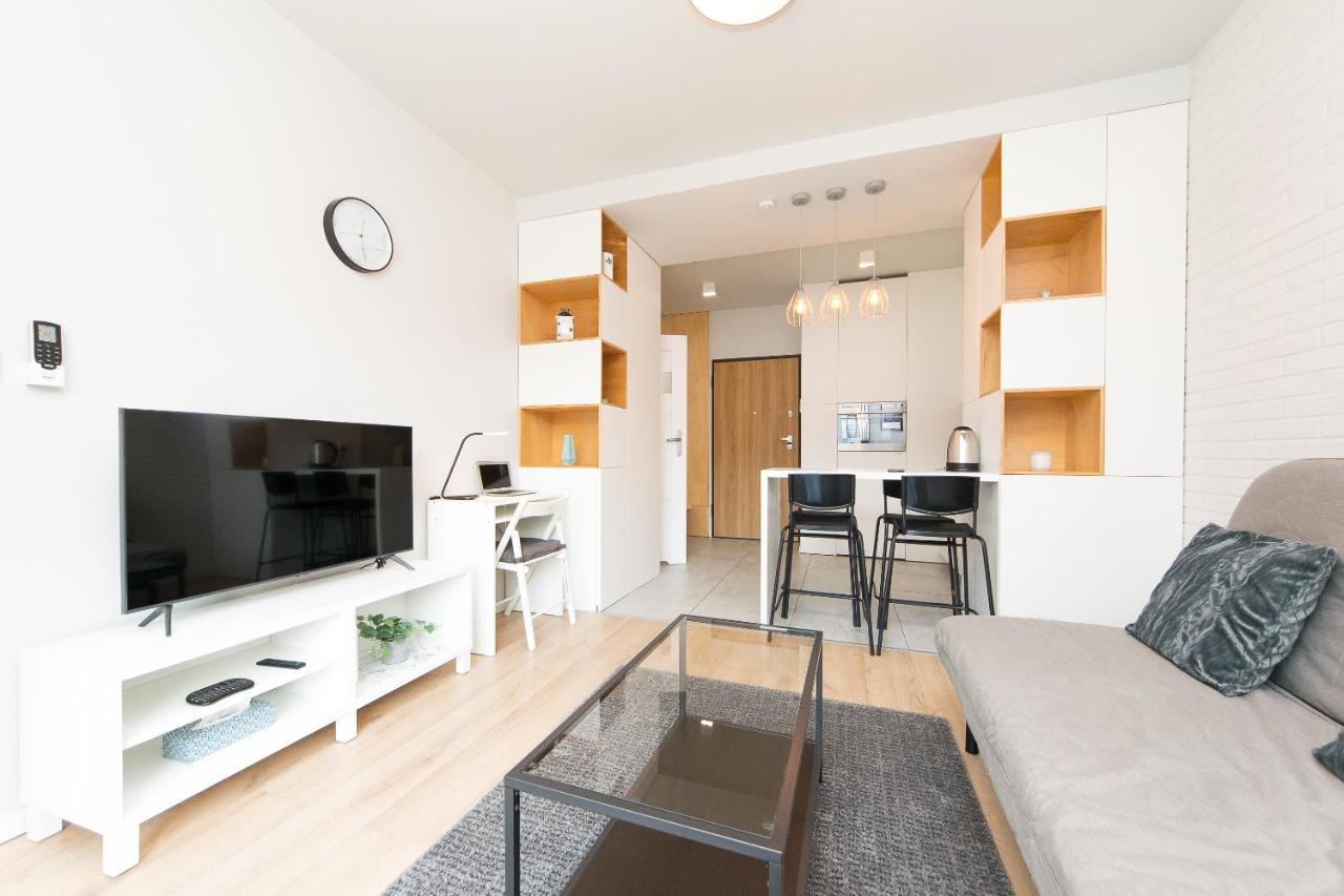 Main Trainstation One Bedroom Ac P4You Pl كراكوفيا المظهر الخارجي الصورة
